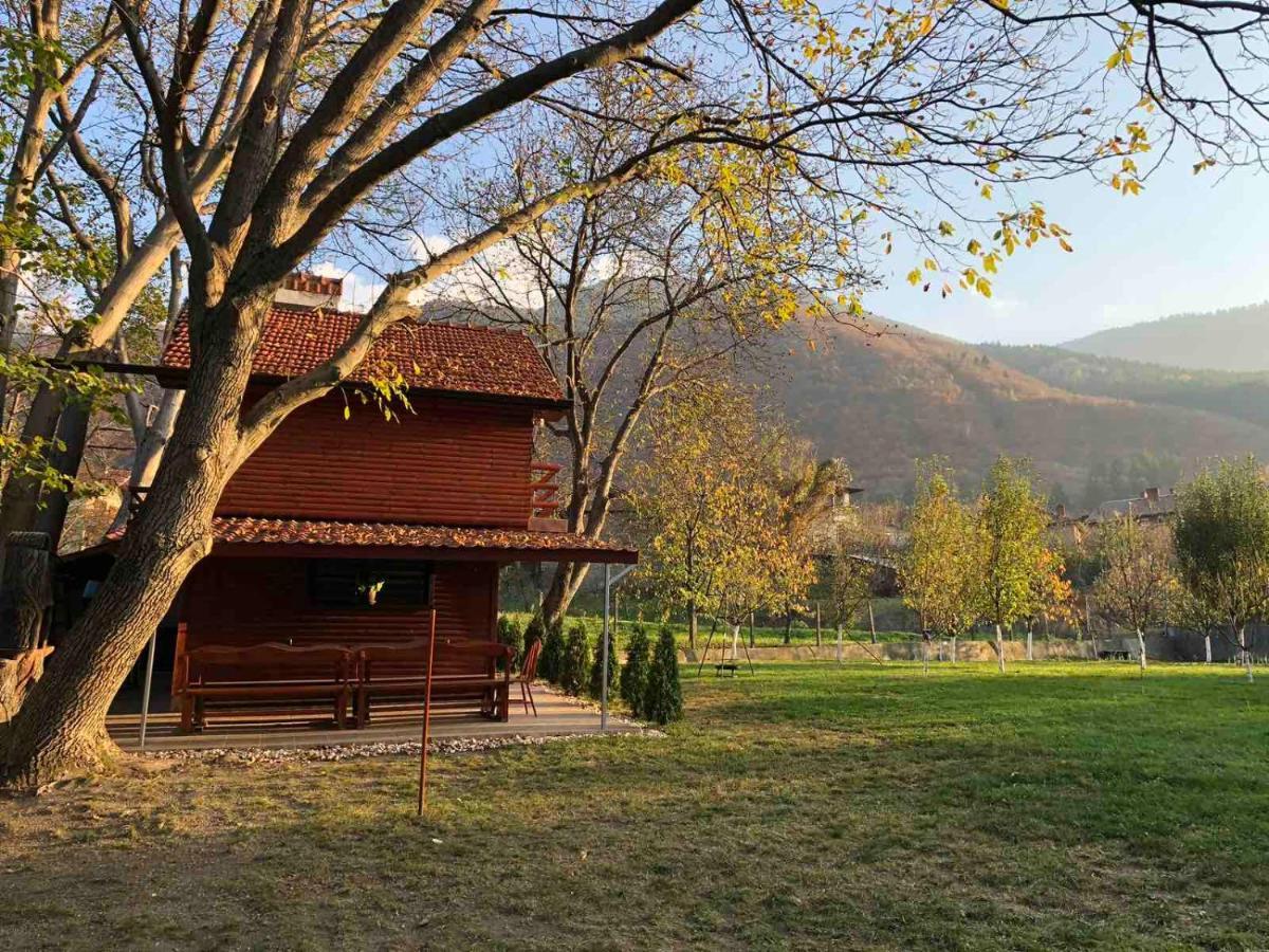 Вила Орехите Dupnitsa Exterior photo